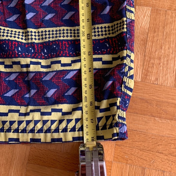 Maroon yellow and blue soft cotton shorts size medium waist 32 - Picture 2 of 4